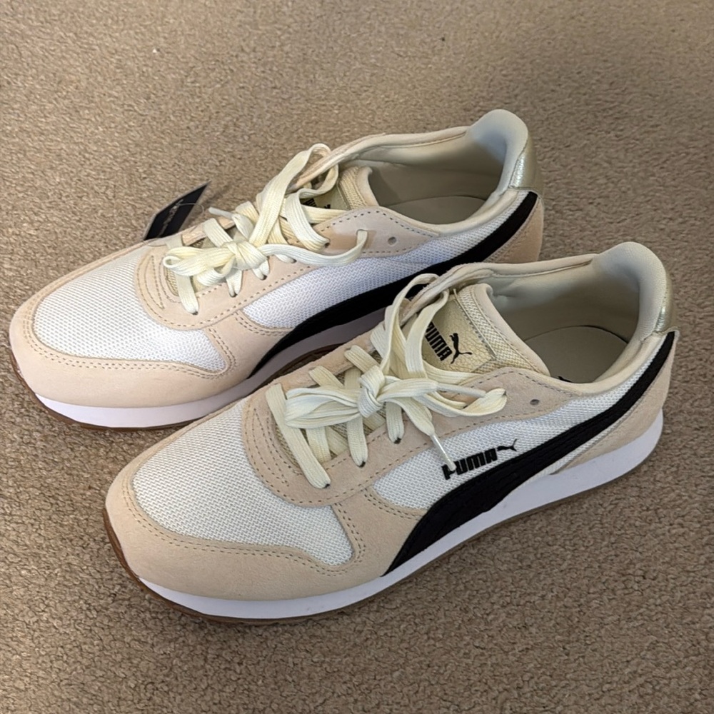 Puma sneakers